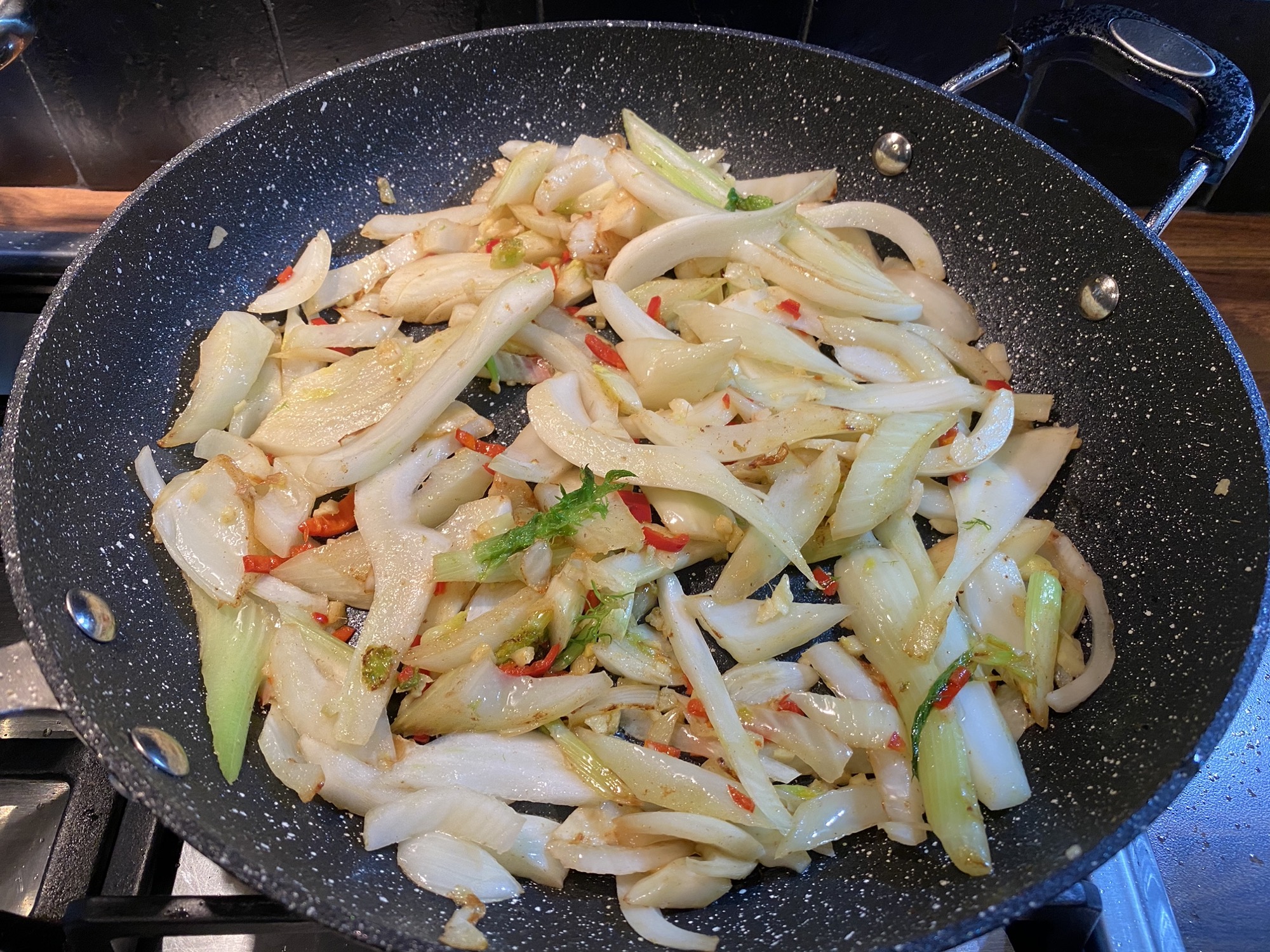 Pan-Fried Fish with Fennel & Leek