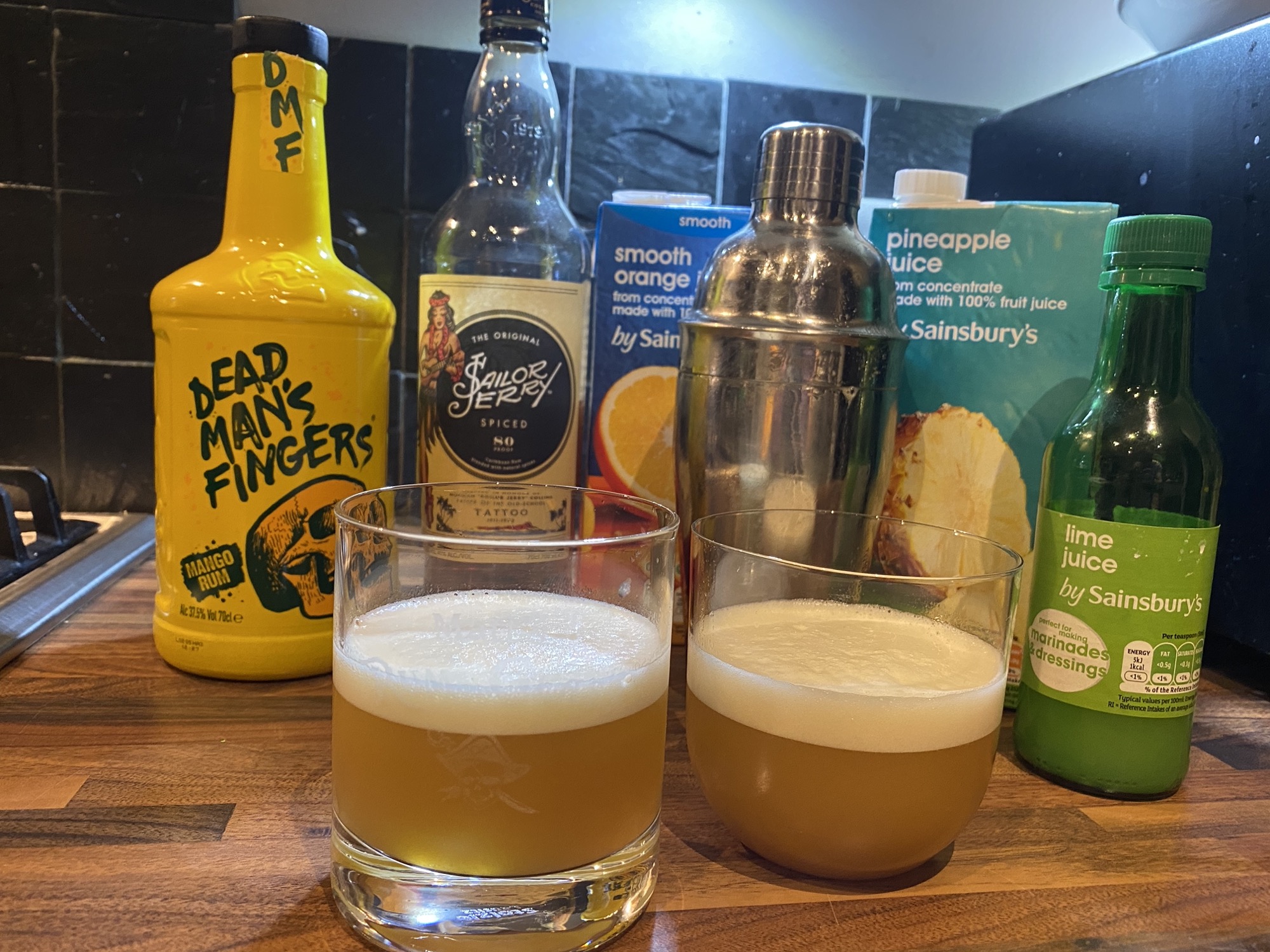 Mango Rum & Lime Soda Cooler