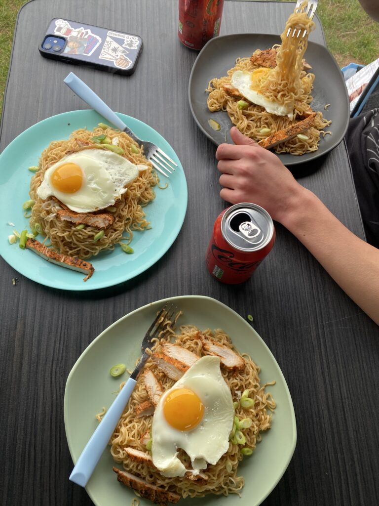 Simple Camping Ramen