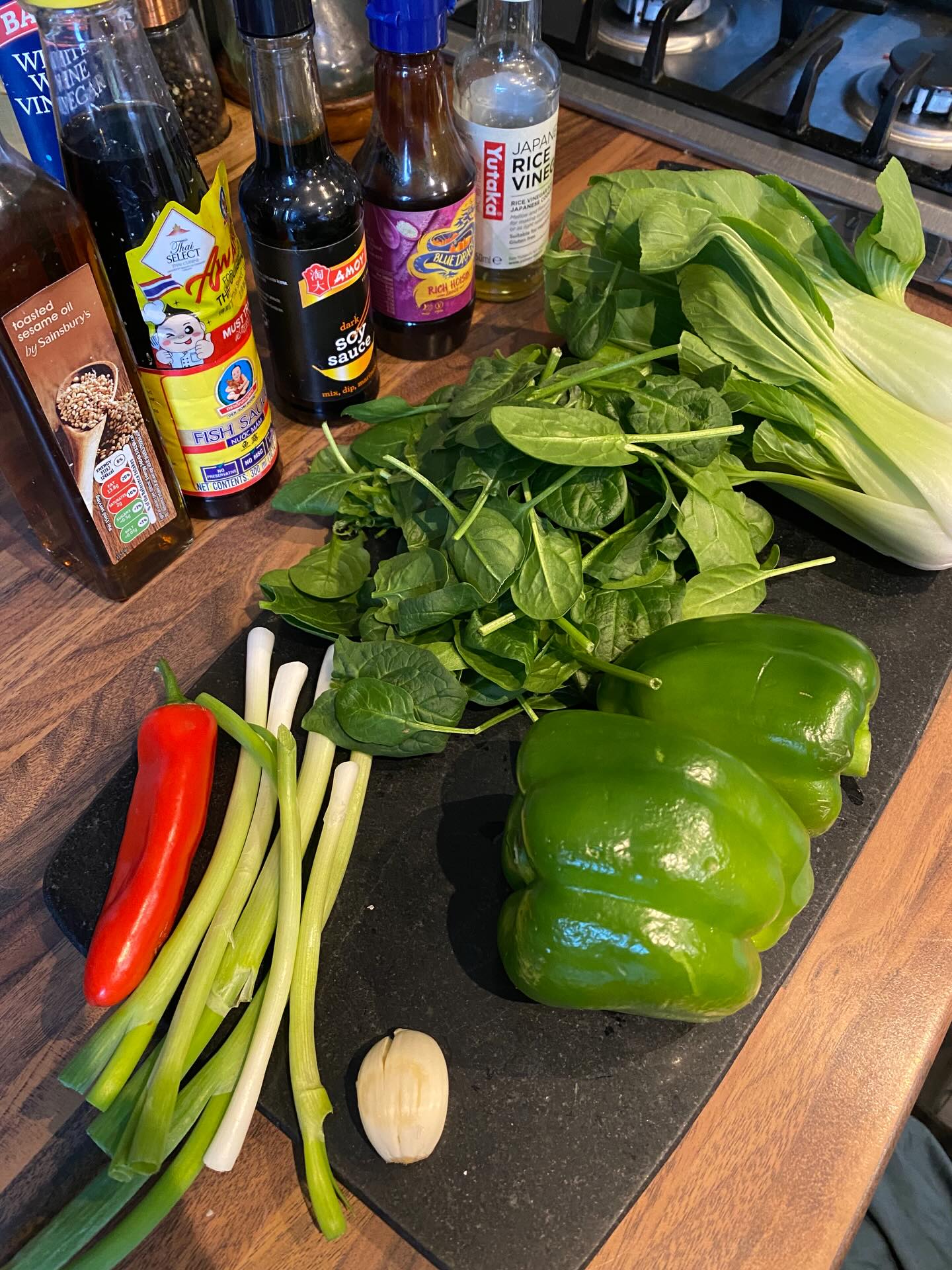 Green Pepper Hoisin Chicken Noodles
